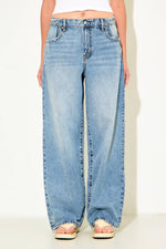 Load image into Gallery viewer, Logan Baggy Jean: Hidden Jeans
