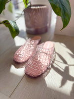 Load image into Gallery viewer, Evie Jelly Mule - Pink
