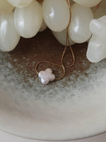 Load image into Gallery viewer, Freshwater Pearl Clover, Heart Necklace
