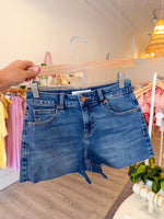 Load image into Gallery viewer, Addie Short - Hidden Jeans
