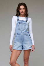 Load image into Gallery viewer, Cassandra Shortall - Hidden Jeans
