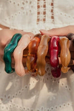 Load image into Gallery viewer, Kate Acrylic Wavy Bangle
