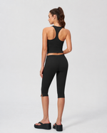 Load image into Gallery viewer, Delina Capri Pants: Black
