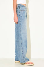 Load image into Gallery viewer, Logan Baggy Jean: Hidden Jeans
