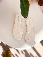 Load image into Gallery viewer, Jaclyn Square Sandal - White
