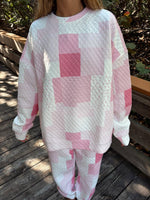 Load image into Gallery viewer, Margo Quilted Patchwork Crewneck Sweatshirt: Sunkissed Coconut
