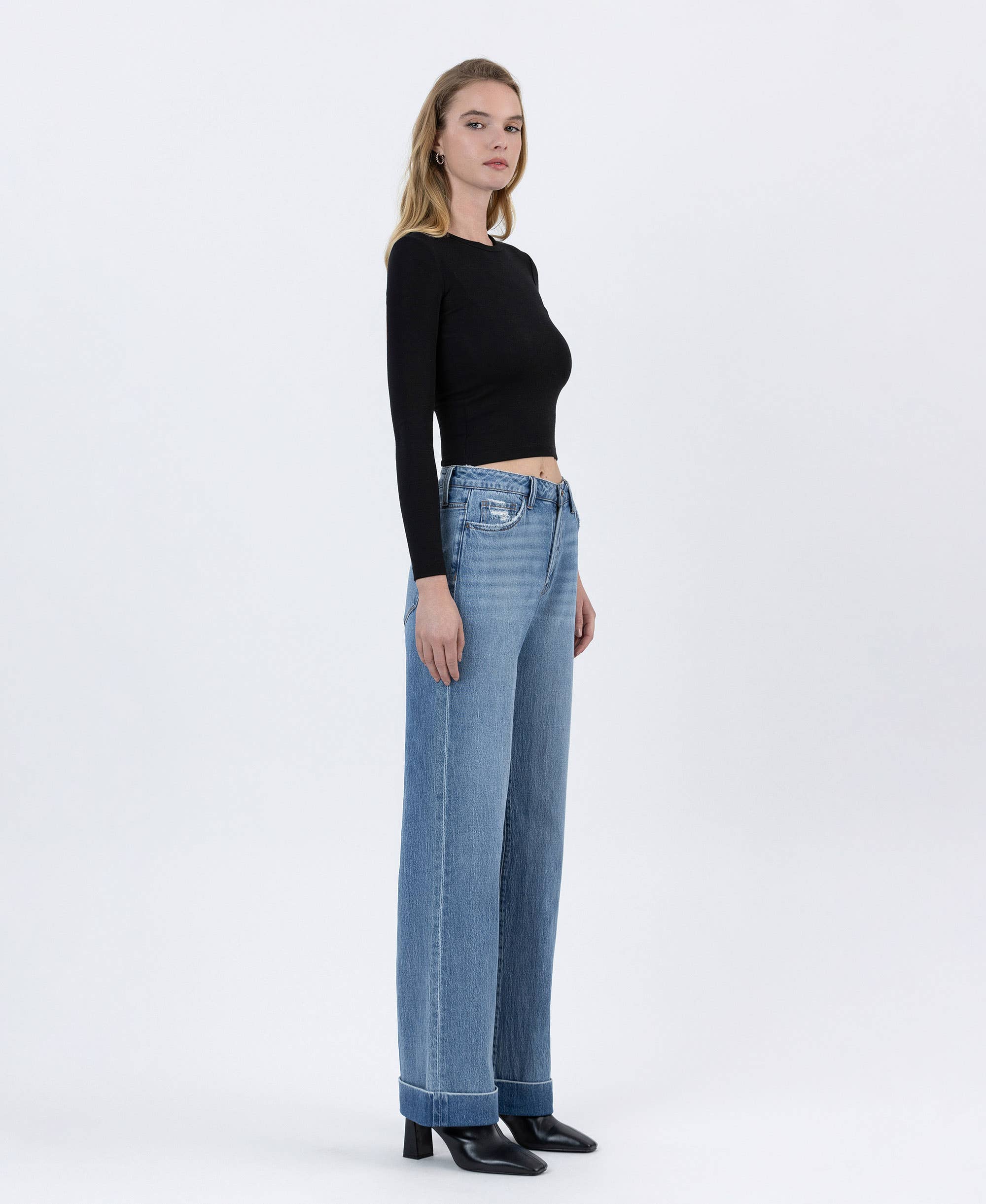 Cuffed Baggy Wide Leg - Medium Dark - Vervet