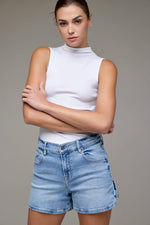 Load image into Gallery viewer, Olivia Dad Shorts - Hidden Jeans

