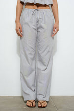 Load image into Gallery viewer, Vanessa Pant
