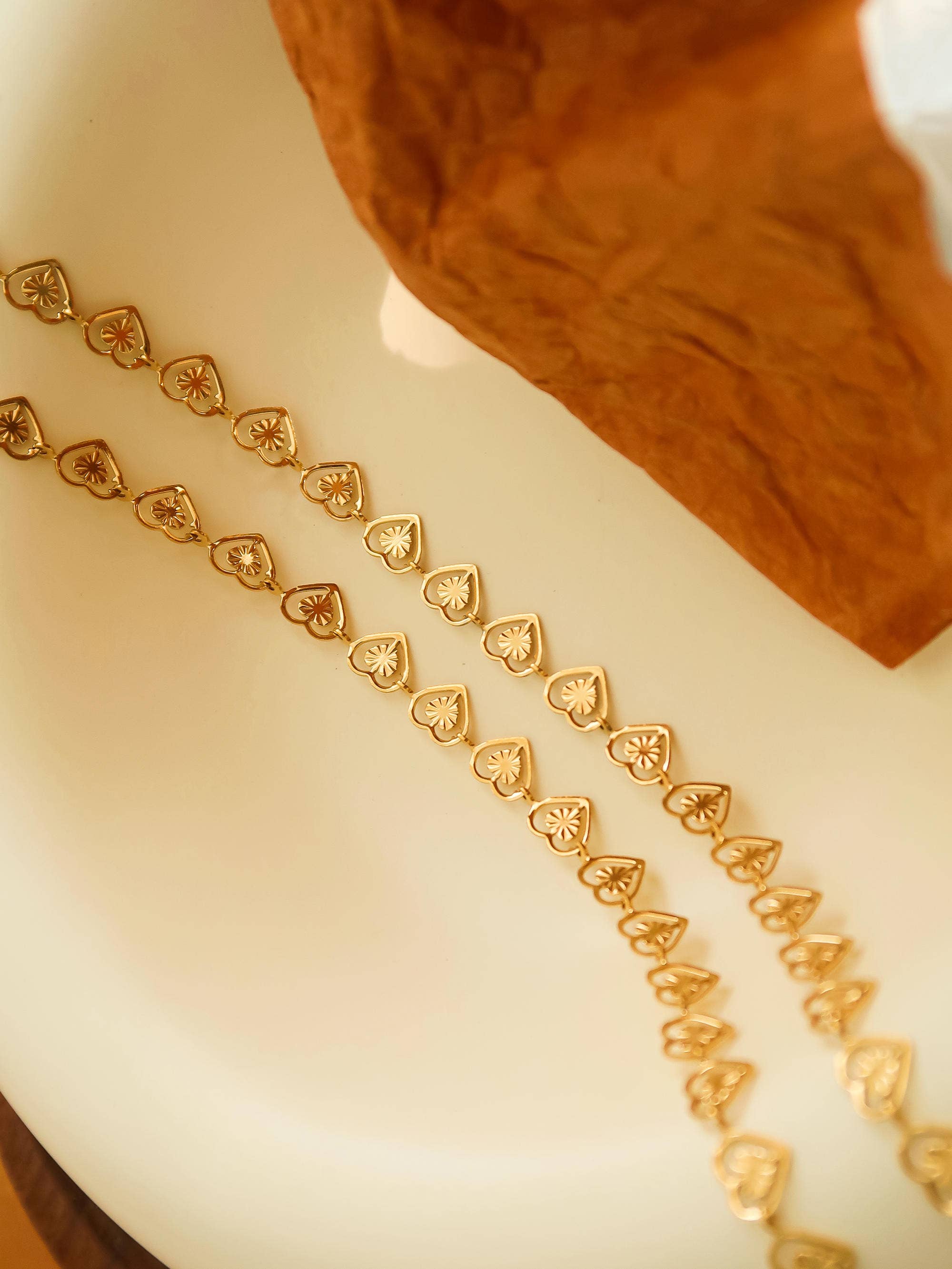 Agathe Dainty Heart Necklace