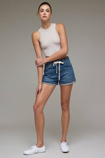Load image into Gallery viewer, Elle Dad Shorts - Hidden Jeans
