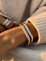 Load image into Gallery viewer, Renzi Bangle
