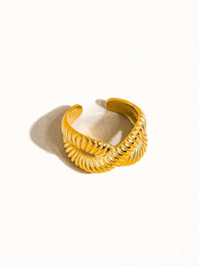 Nia 18K Gold Ring