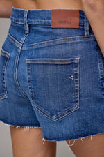 Load image into Gallery viewer, Addie Short - Hidden Jeans
