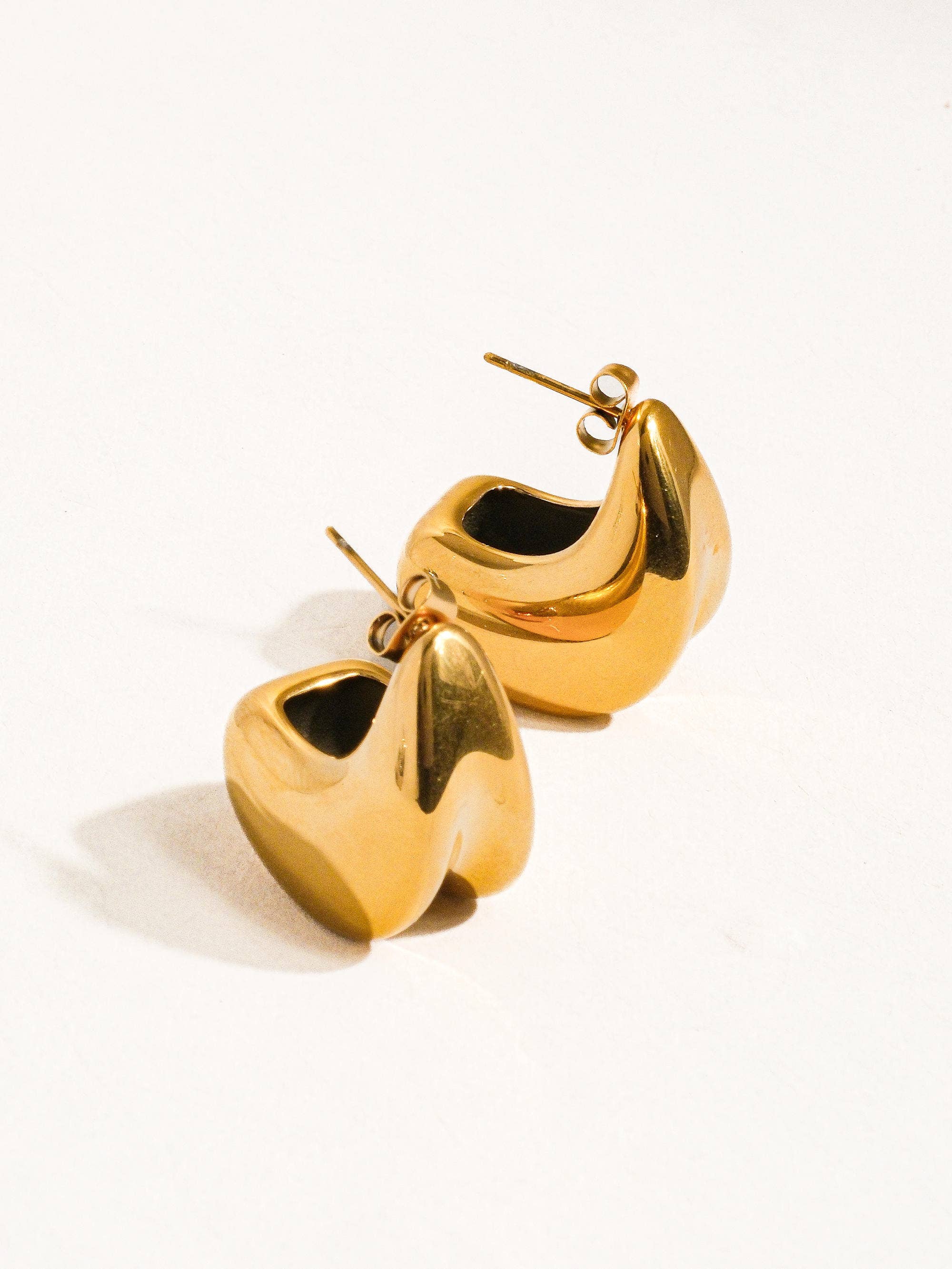 Sonnet 18K Gold  Earring - Yellow Gold