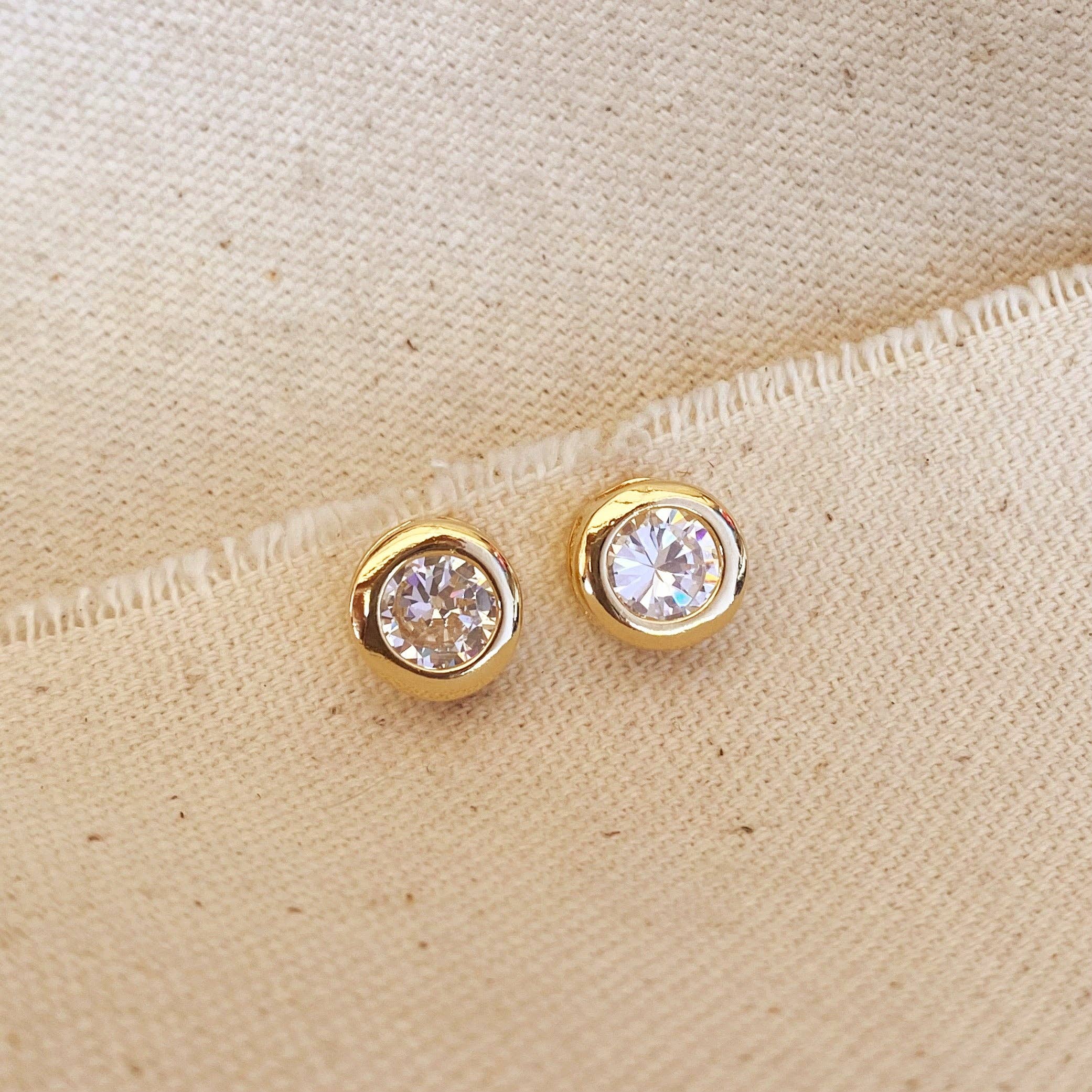 Sandy Stud Earrings