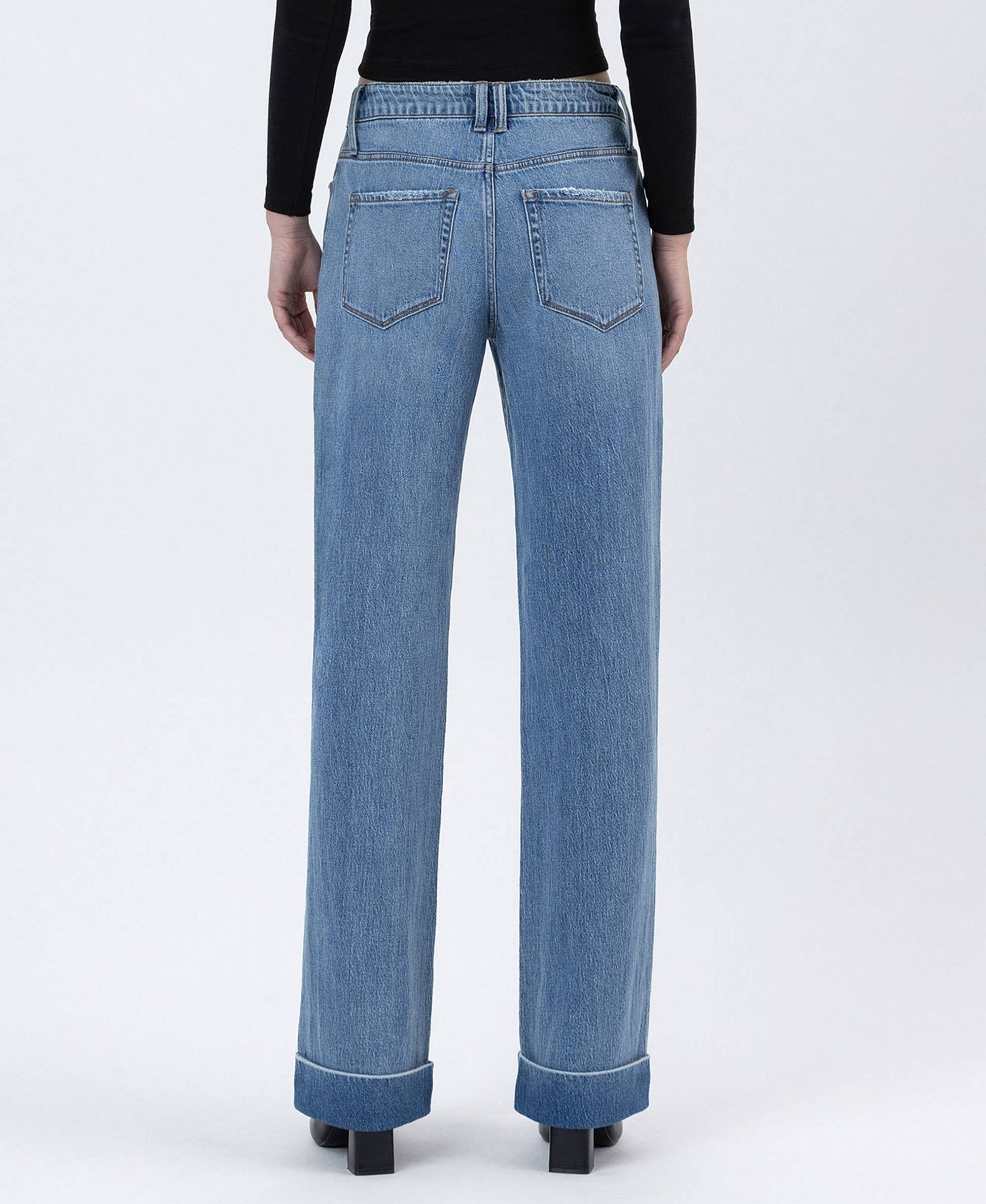 Cuffed Baggy Wide Leg - Medium Dark - Vervet