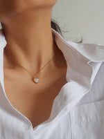 Load image into Gallery viewer, Gwendolyn Necklace
