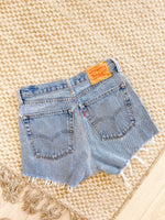 Load image into Gallery viewer, Vintage Levi Shorts - Medium

