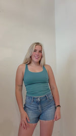Load and play video in Gallery viewer, Olivia Cami - Green
